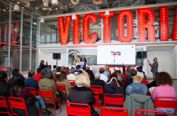 Presentación La Térmica Village