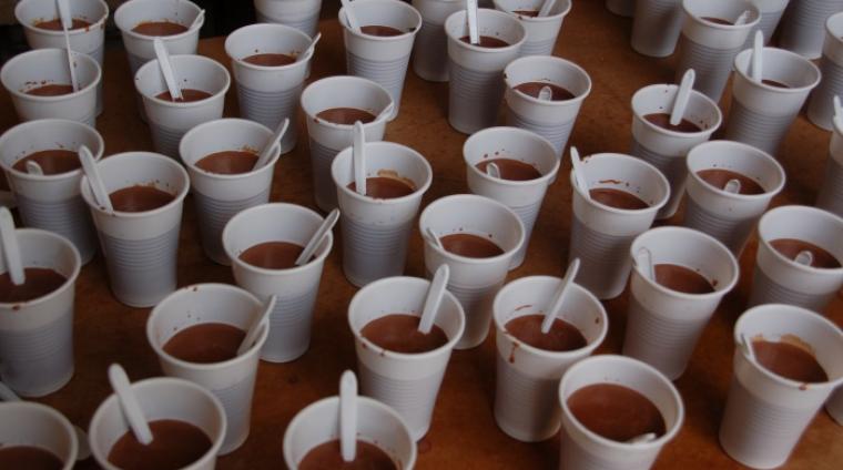 TARDEO DE ZAMBOMBAS NAVIDEÑAS TARDEO DE ZAMBOMBAS NAVIDEÑAS